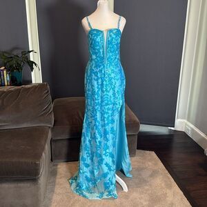 Women’s Blue Mermaid Fit Prom Party Formal Dress Sparkly Sequins Leg Slit Size 6